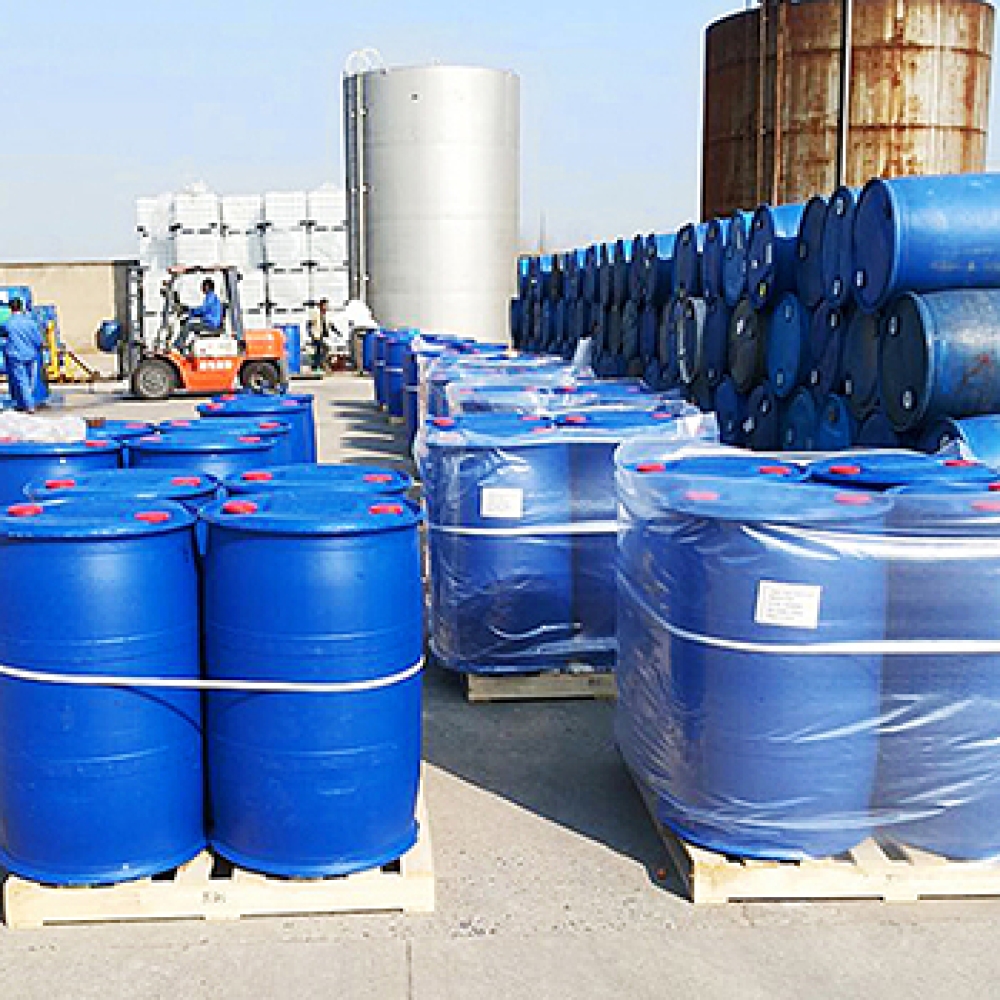 Bis(2-propylheptyl) Phthalate DPHP